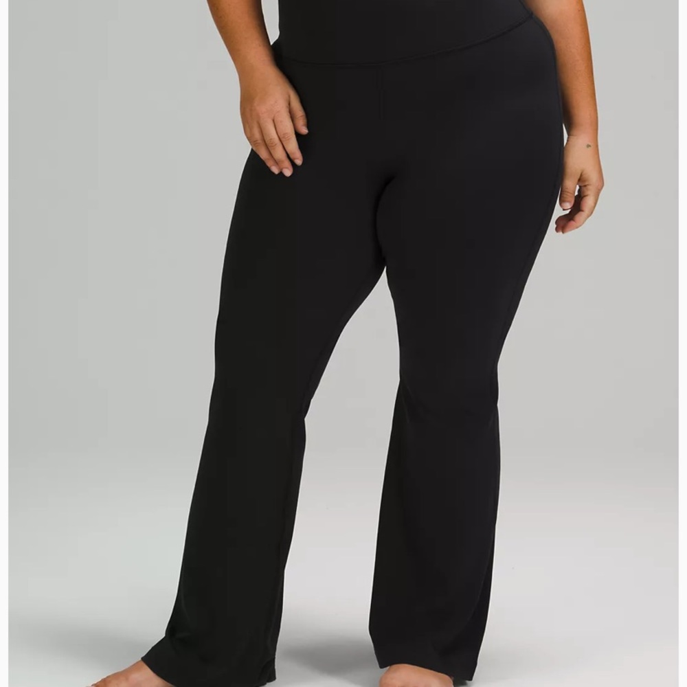 LULU LEMON yoga pants